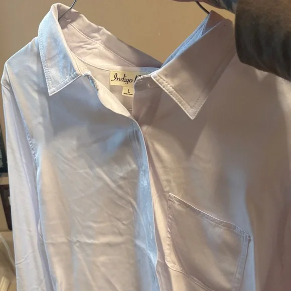 Indigo Rose Women's White Button Down Shirt - Picture 3 of 3